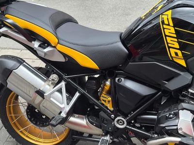 Motorzadels — voorbeeld 16 van Top Stoffering